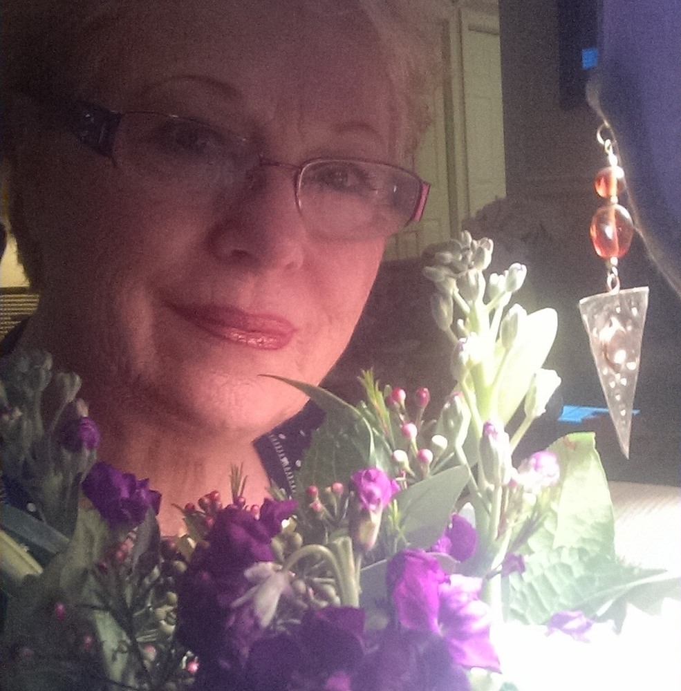 Meet your Posher, Myrna